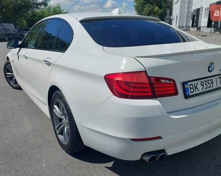 Белый БМВ 5 Серия, объемом двигателя 2.99 л и пробегом 181 тыс. км за 11300 $, фото 3 на Automoto.ua