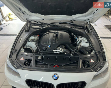 Белый БМВ 5 Серия, объемом двигателя 2.99 л и пробегом 155 тыс. км за 17900 $, фото 5 на Automoto.ua