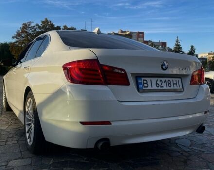 Белый БМВ 5 Серия, объемом двигателя 3 л и пробегом 286 тыс. км за 12500 $, фото 3 на Automoto.ua