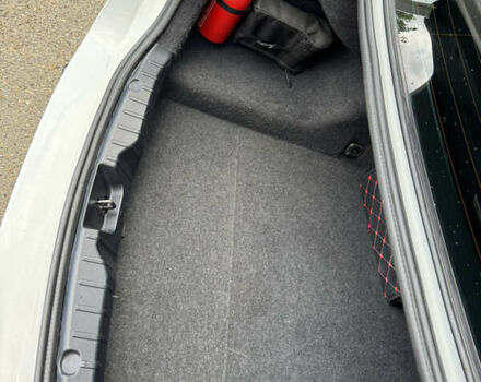 Белый БМВ 5 Серия, объемом двигателя 2.98 л и пробегом 148 тыс. км за 23900 $, фото 12 на Automoto.ua