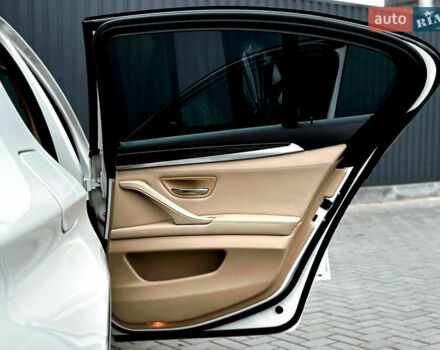 Белый БМВ 5 Серия, объемом двигателя 2.99 л и пробегом 280 тыс. км за 13600 $, фото 15 на Automoto.ua