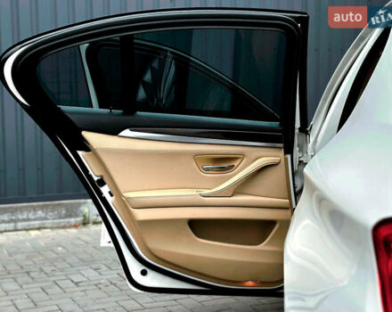 Белый БМВ 5 Серия, объемом двигателя 2.99 л и пробегом 280 тыс. км за 13600 $, фото 23 на Automoto.ua