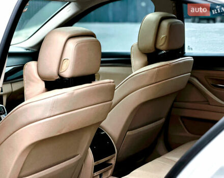 Белый БМВ 5 Серия, объемом двигателя 2.99 л и пробегом 280 тыс. км за 13600 $, фото 25 на Automoto.ua