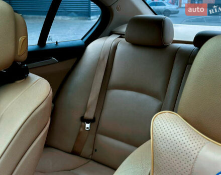 Белый БМВ 5 Серия, объемом двигателя 2.99 л и пробегом 280 тыс. км за 13600 $, фото 31 на Automoto.ua