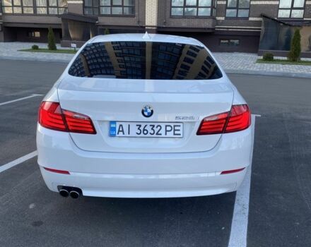 Белый БМВ 5 Серия, объемом двигателя 3 л и пробегом 306 тыс. км за 11200 $, фото 3 на Automoto.ua