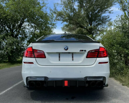 Белый БМВ 5 Серия, объемом двигателя 3.5 л и пробегом 149 тыс. км за 19900 $, фото 21 на Automoto.ua