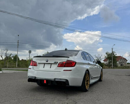 Белый БМВ 5 Серия, объемом двигателя 3.5 л и пробегом 149 тыс. км за 19900 $, фото 6 на Automoto.ua
