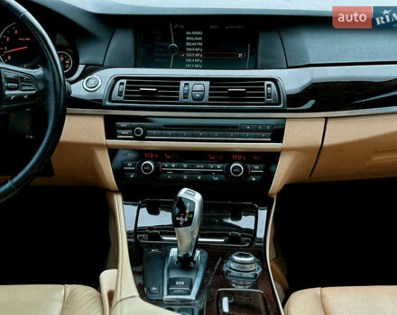 Белый БМВ 5 Серия, объемом двигателя 2.99 л и пробегом 280 тыс. км за 13600 $, фото 36 на Automoto.ua