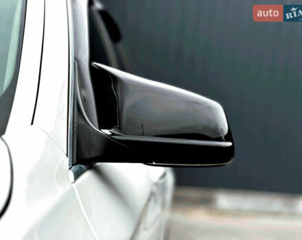 Белый БМВ 5 Серия, объемом двигателя 2.99 л и пробегом 280 тыс. км за 13600 $, фото 11 на Automoto.ua