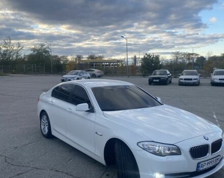 БМВ 5 Серия 2010 в Запорожье на Automoto.ua Белый БМВ 5 Серия, объемом двигателя 3 л и пробегом 210 тыс. км за 17500 $, фото 2 на Automoto.ua