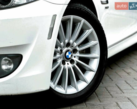 Белый БМВ 5 Серия, объемом двигателя 2.99 л и пробегом 280 тыс. км за 13600 $, фото 4 на Automoto.ua