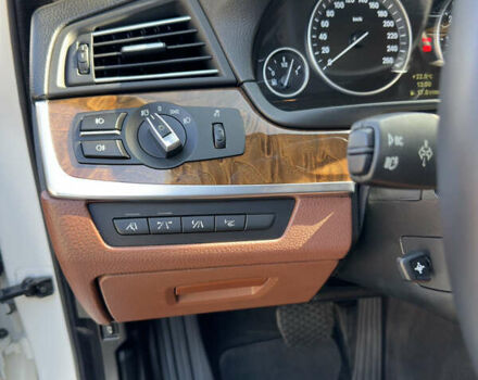 Белый БМВ 5 Серия, объемом двигателя 2.99 л и пробегом 155 тыс. км за 17900 $, фото 9 на Automoto.ua