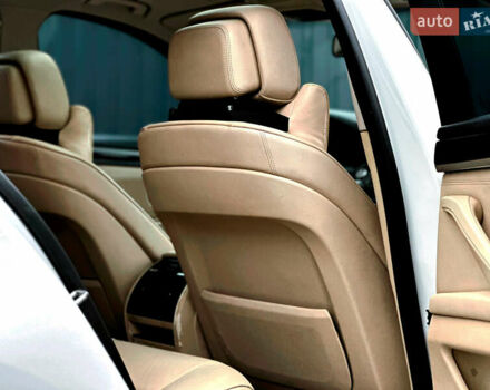 Белый БМВ 5 Серия, объемом двигателя 2.99 л и пробегом 280 тыс. км за 13600 $, фото 18 на Automoto.ua