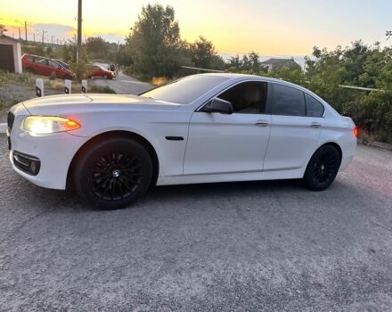 Білий БМВ 5 Серія, об'ємом двигуна 3 л та пробігом 260 тис. км за 13500 $, фото 2 на Automoto.ua