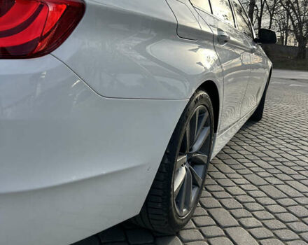 Белый БМВ 5 Серия, объемом двигателя 2.98 л и пробегом 295 тыс. км за 10999 $, фото 6 на Automoto.ua