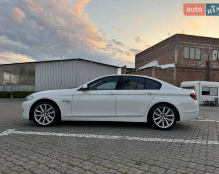Белый БМВ 5 Серия, объемом двигателя 3.5 л и пробегом 265 тыс. км за 13900 $, фото 3 на Automoto.ua
