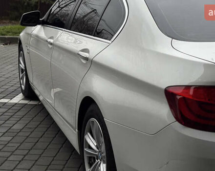 Белый БМВ 5 Серия, объемом двигателя 2 л и пробегом 299 тыс. км за 10390 $, фото 16 на Automoto.ua