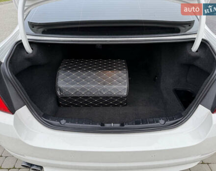 Белый БМВ 5 Серия, объемом двигателя 3 л и пробегом 222 тыс. км за 13500 $, фото 29 на Automoto.ua