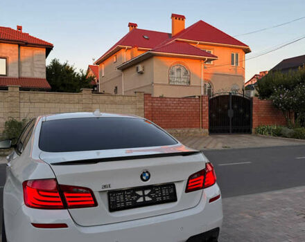 Белый БМВ 5 Серия, объемом двигателя 2.98 л и пробегом 217 тыс. км за 17999 $, фото 16 на Automoto.ua