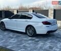 Белый БМВ 5 Серия, объемом двигателя 2 л и пробегом 241 тыс. км за 12700 $, фото 5 на Automoto.ua