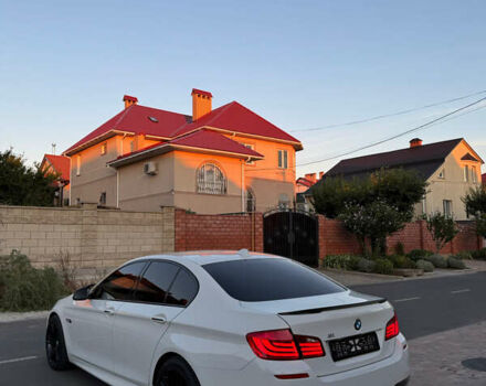 Белый БМВ 5 Серия, объемом двигателя 2.98 л и пробегом 217 тыс. км за 17999 $, фото 6 на Automoto.ua