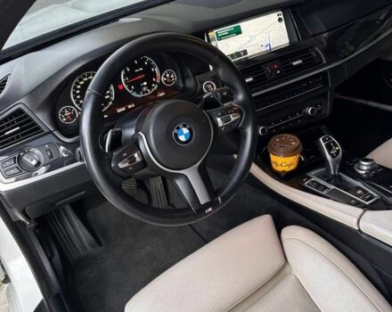 Белый БМВ 5 Серия, объемом двигателя 2 л и пробегом 227 тыс. км за 18500 $, фото 15 на Automoto.ua