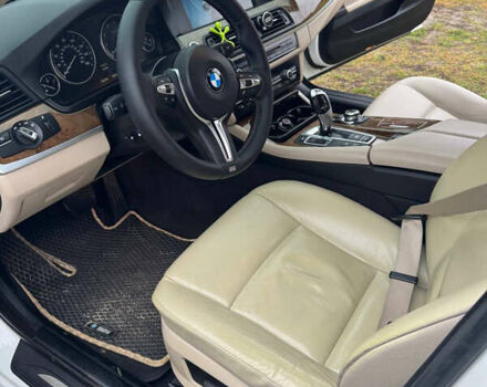 Белый БМВ 5 Серия, объемом двигателя 2 л и пробегом 260 тыс. км за 12300 $, фото 2 на Automoto.ua