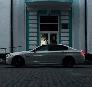 Білий БМВ 5 Серія, об'ємом двигуна 2.99 л та пробігом 233 тис. км за 17800 $, фото 15 на Automoto.ua