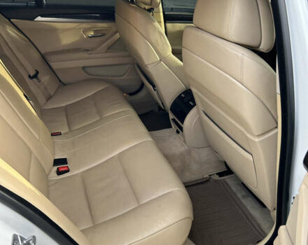 Белый БМВ 5 Серия, объемом двигателя 2.98 л и пробегом 295 тыс. км за 10999 $, фото 19 на Automoto.ua