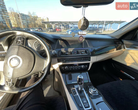 Білий БМВ 5 Серія, об'ємом двигуна 2 л та пробігом 272 тис. км за 14000 $, фото 13 на Automoto.ua