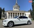 Белый БМВ 5 Серия, объемом двигателя 3 л и пробегом 99 тыс. км за 19500 $, фото 1 на Automoto.ua