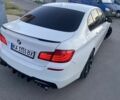 Белый БМВ 5 Серия, объемом двигателя 3 л и пробегом 293 тыс. км за 12100 $, фото 1 на Automoto.ua