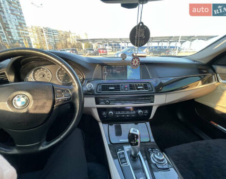 Білий БМВ 5 Серія, об'ємом двигуна 2 л та пробігом 272 тис. км за 14000 $, фото 19 на Automoto.ua