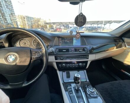 Белый БМВ 5 Серия, объемом двигателя 2 л и пробегом 270 тыс. км за 15000 $, фото 9 на Automoto.ua