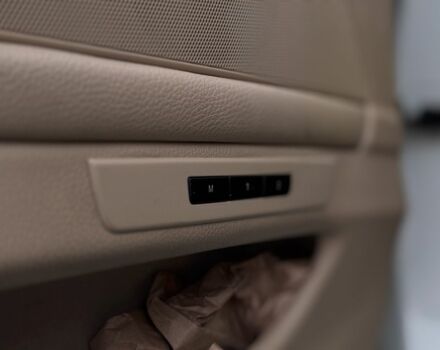 Білий БМВ 5 Серія, об'ємом двигуна 2 л та пробігом 290 тис. км за 11200 $, фото 16 на Automoto.ua