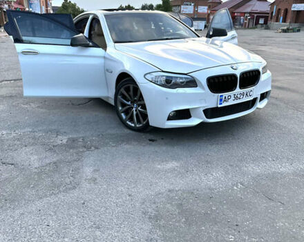 Белый БМВ 5 Серия, объемом двигателя 3.5 л и пробегом 210 тыс. км за 14600 $, фото 17 на Automoto.ua