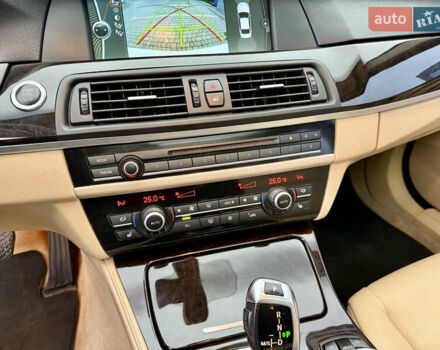 Белый БМВ 5 Серия, объемом двигателя 3 л и пробегом 222 тыс. км за 13500 $, фото 23 на Automoto.ua