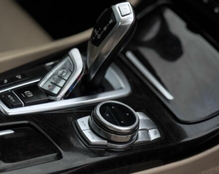 Білий БМВ 5 Серія, об'ємом двигуна 2 л та пробігом 290 тис. км за 11200 $, фото 12 на Automoto.ua