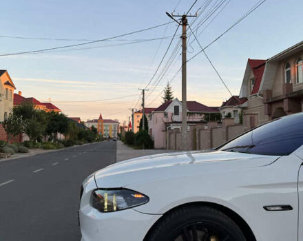 Белый БМВ 5 Серия, объемом двигателя 2.98 л и пробегом 217 тыс. км за 17999 $, фото 3 на Automoto.ua