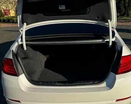 Белый БМВ 5 Серия, объемом двигателя 2 л и пробегом 250 тыс. км за 9850 $, фото 20 на Automoto.ua