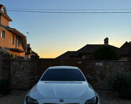 Белый БМВ 5 Серия, объемом двигателя 2.98 л и пробегом 217 тыс. км за 17999 $, фото 1 на Automoto.ua