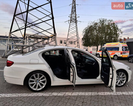 Белый БМВ 5 Серия, объемом двигателя 3.5 л и пробегом 265 тыс. км за 13900 $, фото 19 на Automoto.ua