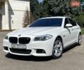 Белый БМВ 5 Серия, объемом двигателя 3 л и пробегом 99 тыс. км за 19500 $, фото 4 на Automoto.ua
