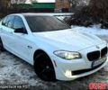 Білий БМВ 5 Серія, об'ємом двигуна 2 л та пробігом 120 тис. км за 16700 $, фото 1 на Automoto.ua