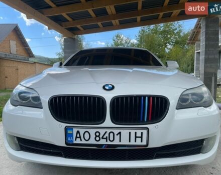 Білий БМВ 5 Серія, об'ємом двигуна 2 л та пробігом 190 тис. км за 11600 $, фото 1 на Automoto.ua