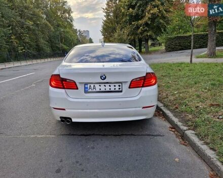 Белый БМВ 5 Серия, объемом двигателя 2 л и пробегом 83 тыс. км за 17500 $, фото 4 на Automoto.ua