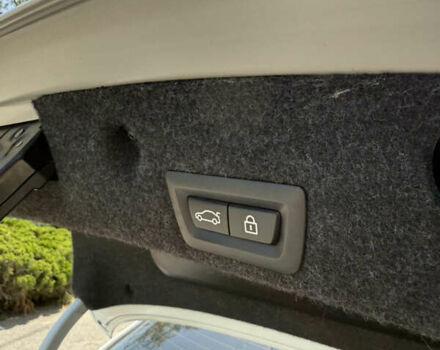 Белый БМВ 5 Серия, объемом двигателя 2.99 л и пробегом 170 тыс. км за 17500 $, фото 20 на Automoto.ua