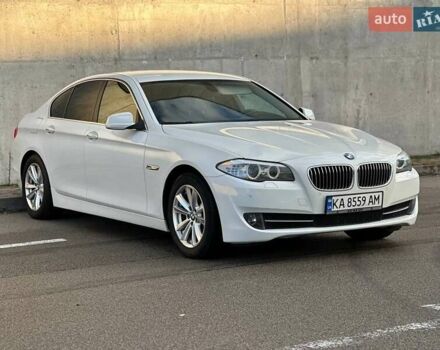 БМВ 5 Серия 2012 в Киеве на Automoto.ua Белый БМВ 5 Серия, объемом двигателя 2 л и пробегом 140 тыс. км за 15000 $, фото 5 на Automoto.ua