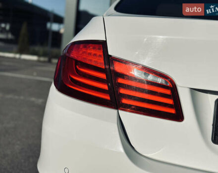 Білий БМВ 5 Серія, об'ємом двигуна 2 л та пробігом 257 тис. км за 12900 $, фото 27 на Automoto.ua