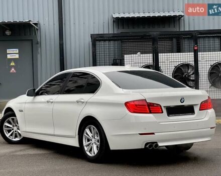 Білий БМВ 5 Серія, об'ємом двигуна 2 л та пробігом 183 тис. км за 13499 $, фото 14 на Automoto.ua